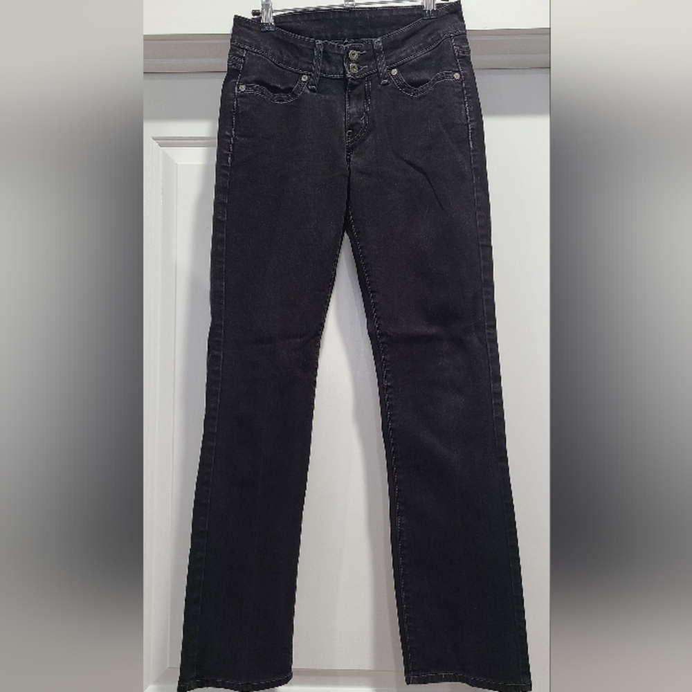 Levi's Women's Straight Leg Dark Wash Jeans Waist 27 Inseam 32 Western Casual